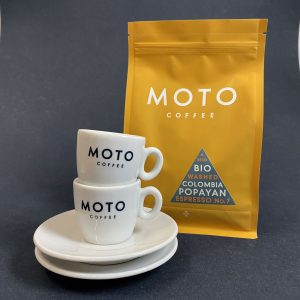 2 espresso-kopjes + 1 x 350g koffie naar keuze
